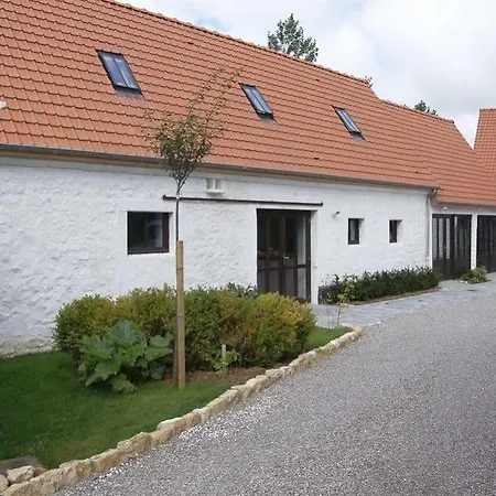 Autres Caps Bed & Breakfast 3*
