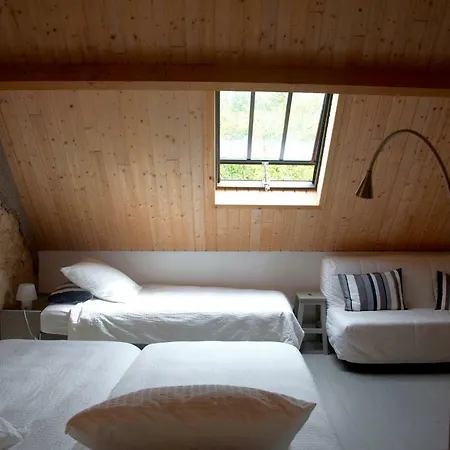 Autres Caps Bed & Breakfast 3*